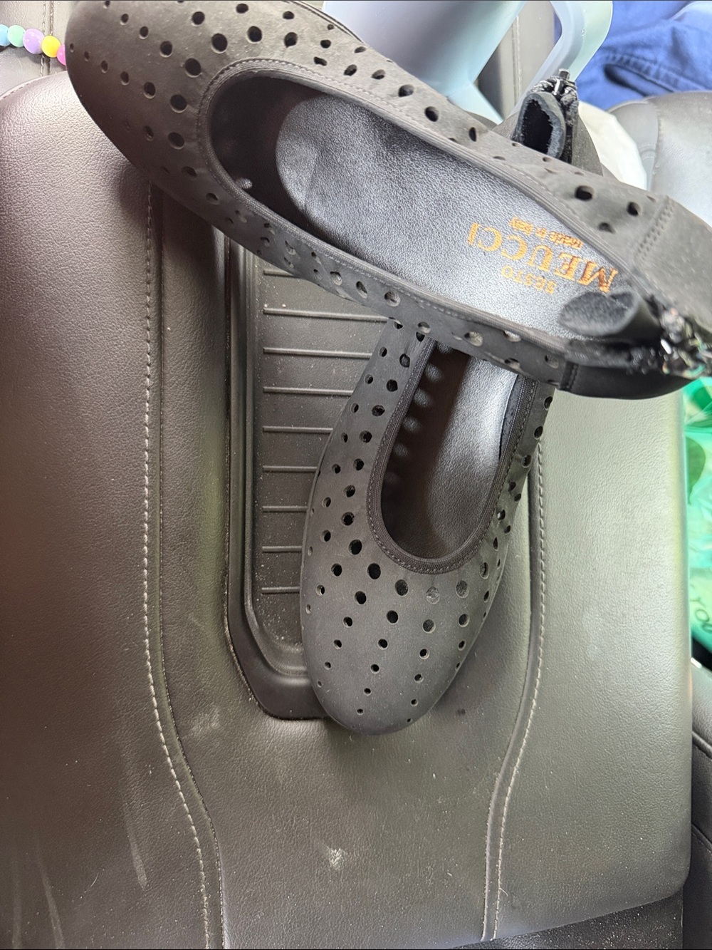 Sesto meucci Black Perforated zipper Flats size 6